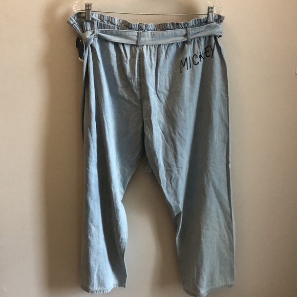 Disney/Junk Food Jeans Chambray Paper Bag Waist Mickey Cropped Embroidered 1X - Picture 9 of 14